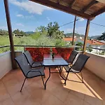 Daire Callistemon Loft Potos