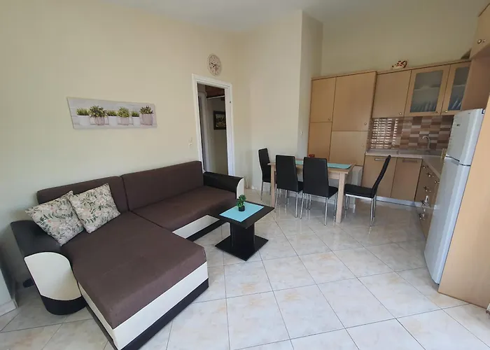 Callistemon Loft * Potos